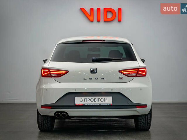 Белый Сеат Леон, объемом двигателя 1.8 л и пробегом 223 тыс. км за 10650 $, фото 5 на Automoto.ua