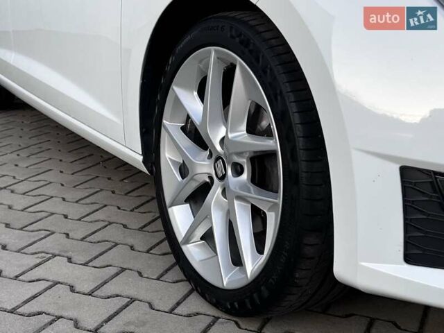 Белый Сеат Леон, объемом двигателя 1.4 л и пробегом 190 тыс. км за 15499 $, фото 4 на Automoto.ua