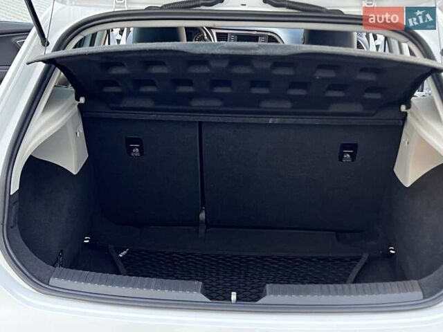 Белый Сеат Леон, объемом двигателя 1.4 л и пробегом 190 тыс. км за 15499 $, фото 26 на Automoto.ua