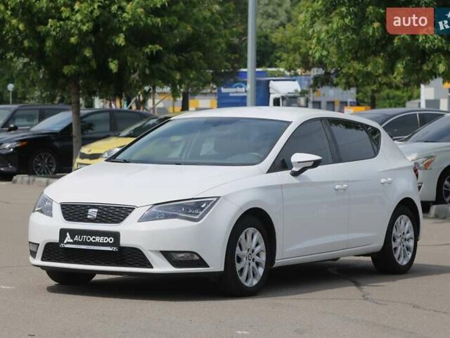 Білий Сеат Leon, об'ємом двигуна 1.6 л та пробігом 137 тис. км за 11500 $, фото 2 на Automoto.ua