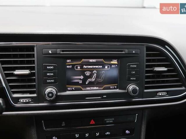 Білий Сеат Leon, об'ємом двигуна 1.6 л та пробігом 137 тис. км за 11500 $, фото 16 на Automoto.ua