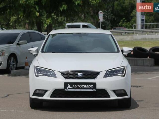 Білий Сеат Leon, об'ємом двигуна 1.6 л та пробігом 137 тис. км за 11500 $, фото 1 на Automoto.ua
