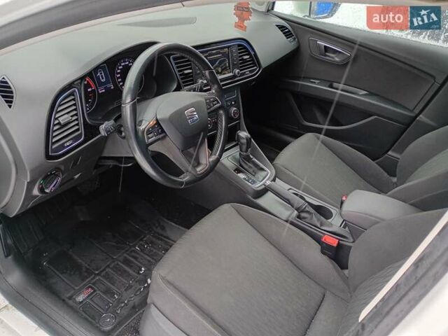 Белый Сеат Леон, объемом двигателя 1.4 л и пробегом 227 тыс. км за 7700 $, фото 9 на Automoto.ua