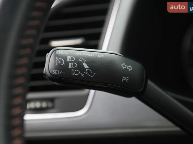 Білий Сеат Leon, об'ємом двигуна 1.8 л та пробігом 135 тис. км за 13200 $, фото 22 на Automoto.ua