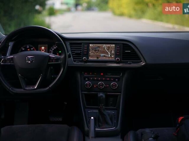 Білий Сеат Leon, об'ємом двигуна 1.97 л та пробігом 111 тис. км за 16200 $, фото 11 на Automoto.ua