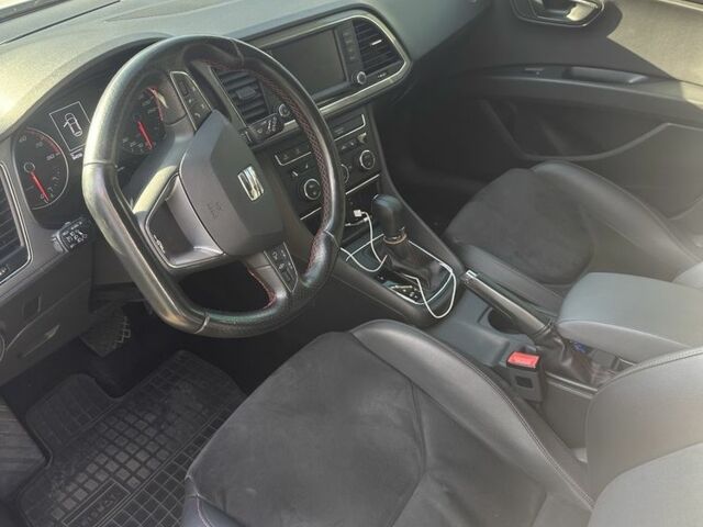 Білий Сеат Leon, об'ємом двигуна 1.8 л та пробігом 85 тис. км за 15500 $, фото 6 на Automoto.ua
