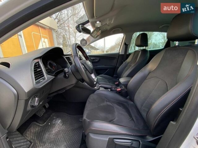 Білий Сеат Leon, об'ємом двигуна 1.97 л та пробігом 112 тис. км за 16500 $, фото 8 на Automoto.ua