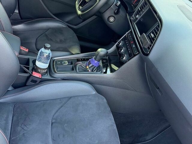 Білий Сеат Leon, об'ємом двигуна 1.8 л та пробігом 126 тис. км за 15555 $, фото 6 на Automoto.ua