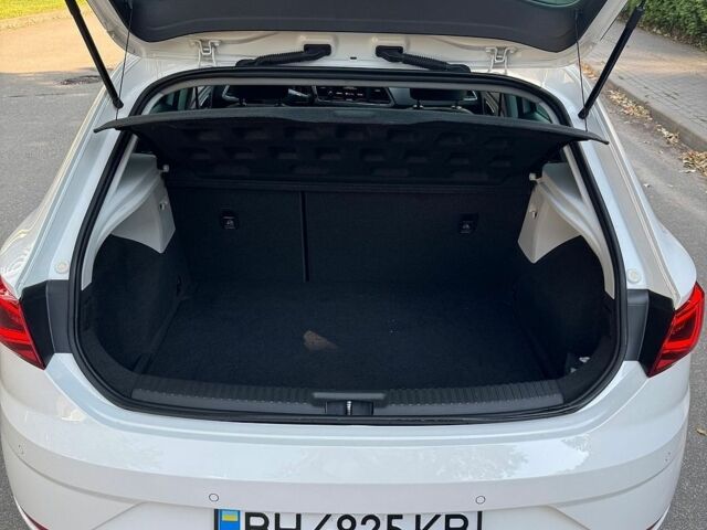 Білий Сеат Leon, об'ємом двигуна 1.4 л та пробігом 99 тис. км за 15300 $, фото 6 на Automoto.ua
