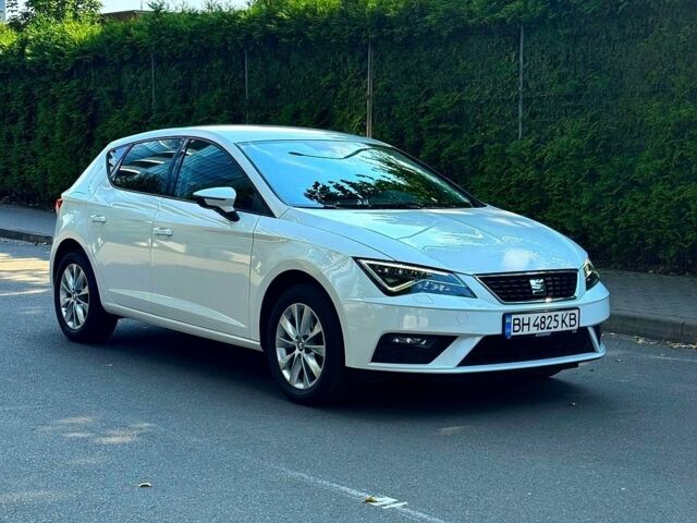 Білий Сеат Leon, об'ємом двигуна 1.4 л та пробігом 99 тис. км за 15300 $, фото 4 на Automoto.ua