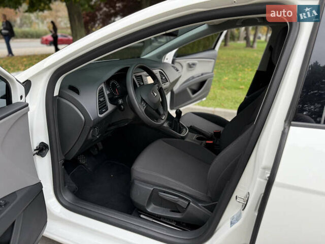 Белый Сеат Леон, объемом двигателя 1.4 л и пробегом 55 тыс. км за 16500 $, фото 21 на Automoto.ua