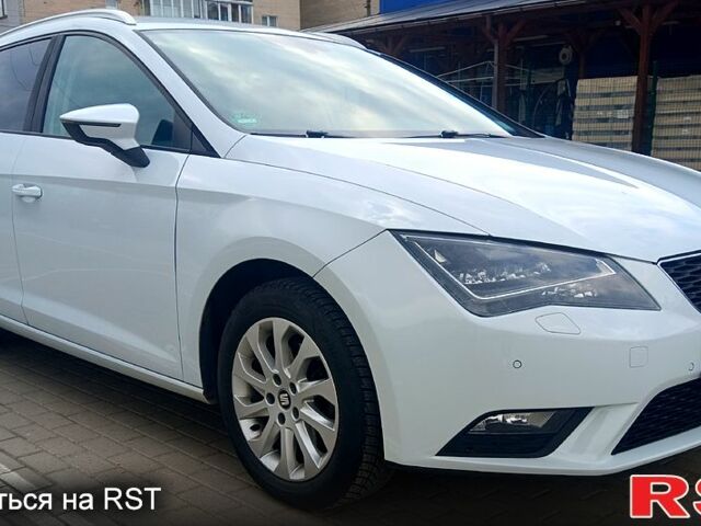 Белый Сеат Леон, объемом двигателя 1.6 л и пробегом 298 тыс. км за 10000 $, фото 1 на Automoto.ua