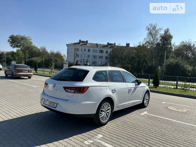 Белый Сеат Леон, объемом двигателя 1.6 л и пробегом 280 тыс. км за 10500 $, фото 7 на Automoto.ua