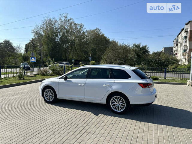 Белый Сеат Леон, объемом двигателя 1.6 л и пробегом 280 тыс. км за 10500 $, фото 4 на Automoto.ua