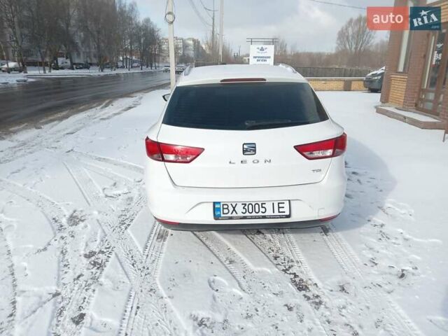 Белый Сеат Леон, объемом двигателя 1.6 л и пробегом 267 тыс. км за 10500 $, фото 8 на Automoto.ua