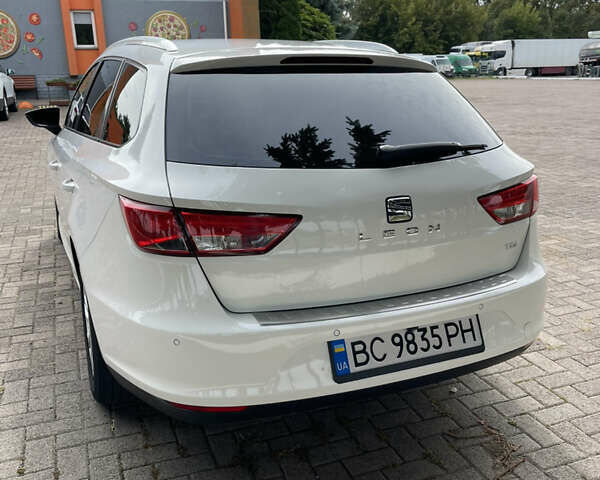 Білий Сеат Leon, об'ємом двигуна 1.6 л та пробігом 208 тис. км за 10700 $, фото 11 на Automoto.ua