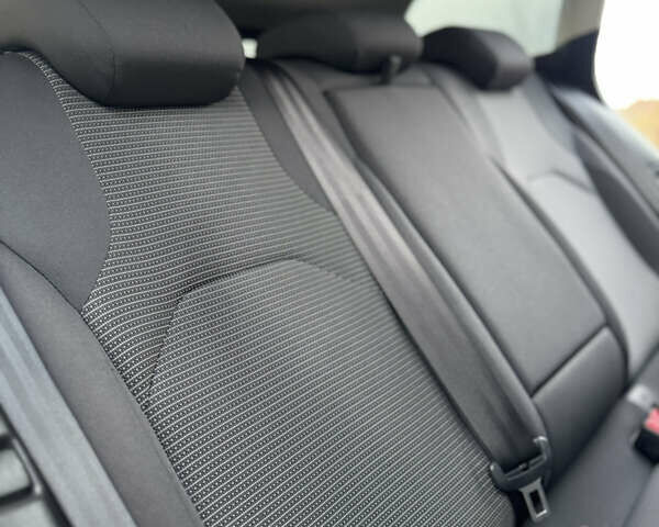 Білий Сеат Leon, об'ємом двигуна 1.5 л та пробігом 150 тис. км за 15000 $, фото 71 на Automoto.ua