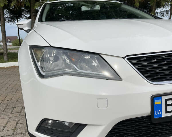 Білий Сеат Leon, об'ємом двигуна 1.6 л та пробігом 208 тис. км за 10700 $, фото 24 на Automoto.ua