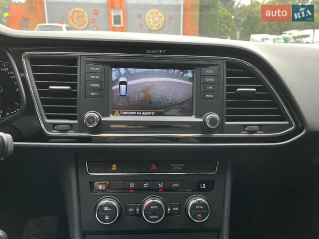 Білий Сеат Leon, об'ємом двигуна 1.6 л та пробігом 208 тис. км за 10700 $, фото 28 на Automoto.ua