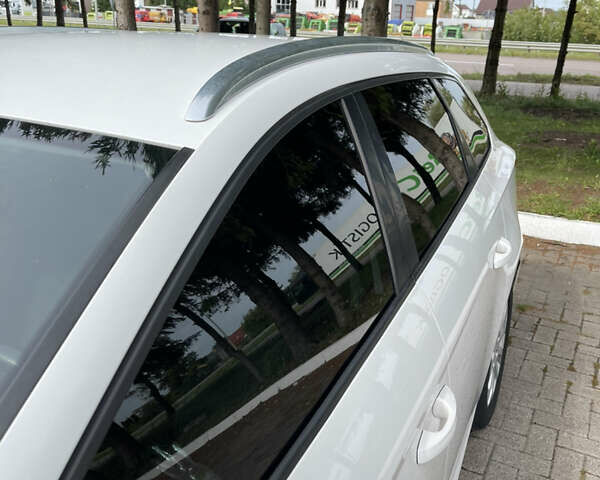 Білий Сеат Leon, об'ємом двигуна 1.6 л та пробігом 208 тис. км за 10700 $, фото 7 на Automoto.ua