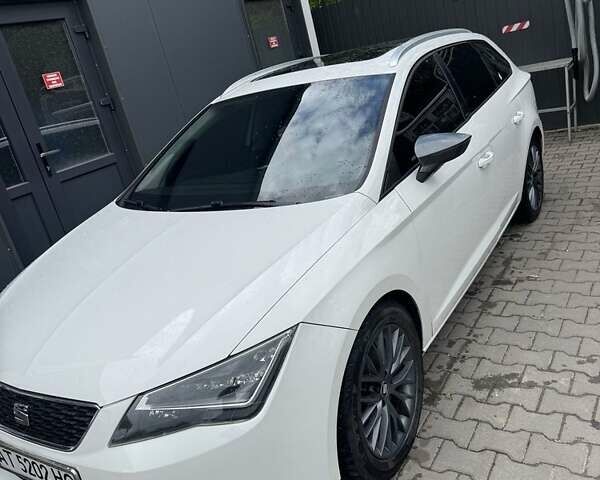 Сеат Леон 2016 в Калуше на Automoto.ua Белый Сеат Леон, объемом двигателя 1.2 л и пробегом 119 тыс. км за 12400 $, фото 3 на Automoto.ua