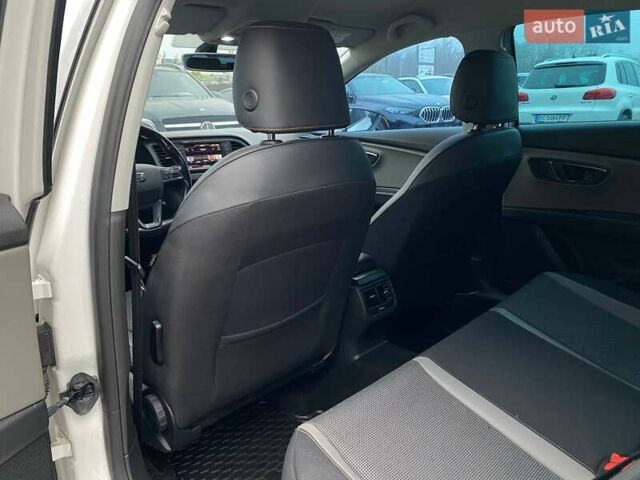 Білий Сеат Leon, об'ємом двигуна 1.97 л та пробігом 168 тис. км за 13500 $, фото 22 на Automoto.ua