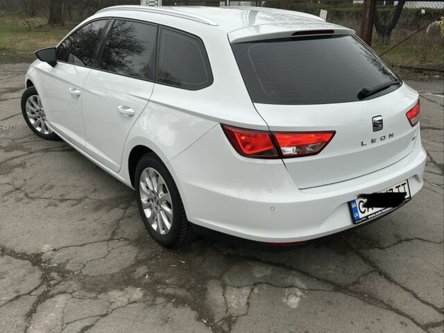 Білий Сеат Leon, об'ємом двигуна 1.6 л та пробігом 219 тис. км за 10900 $, фото 2 на Automoto.ua