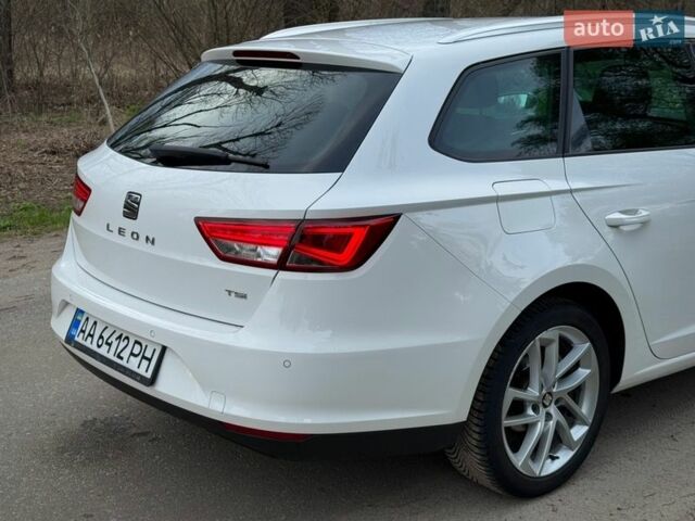 Белый Сеат Леон, объемом двигателя 1.4 л и пробегом 109 тыс. км за 12800 $, фото 22 на Automoto.ua