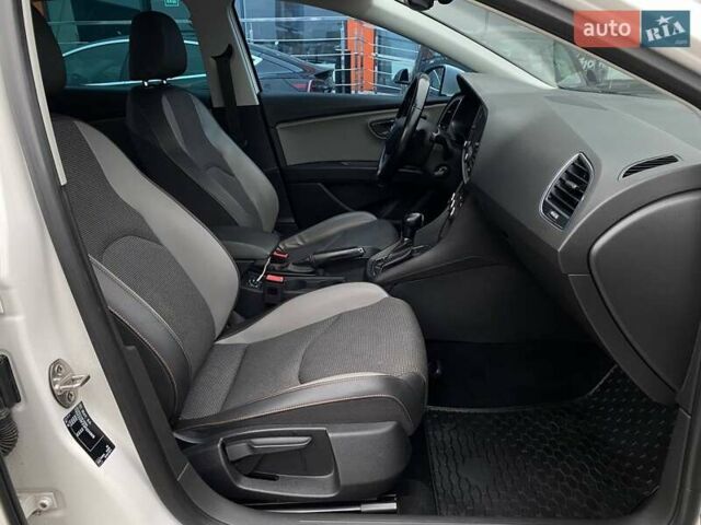 Білий Сеат Leon, об'ємом двигуна 1.97 л та пробігом 168 тис. км за 13500 $, фото 25 на Automoto.ua