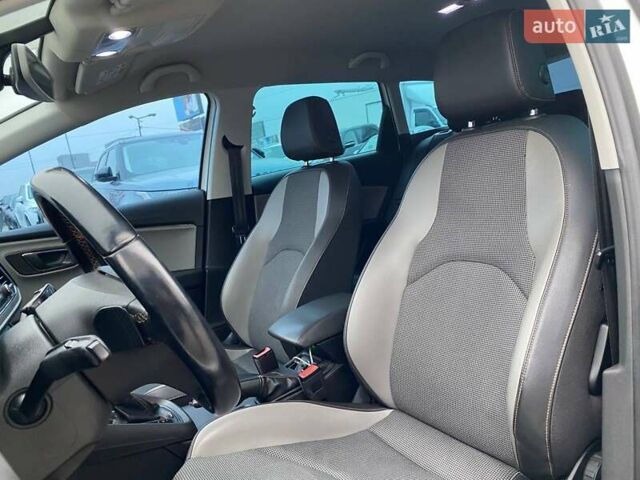 Білий Сеат Leon, об'ємом двигуна 1.97 л та пробігом 168 тис. км за 13500 $, фото 20 на Automoto.ua