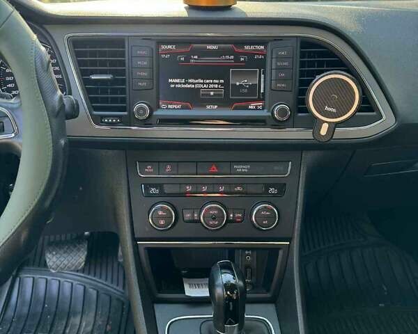 Білий Сеат Leon, об'ємом двигуна 1.97 л та пробігом 198 тис. км за 11500 $, фото 11 на Automoto.ua