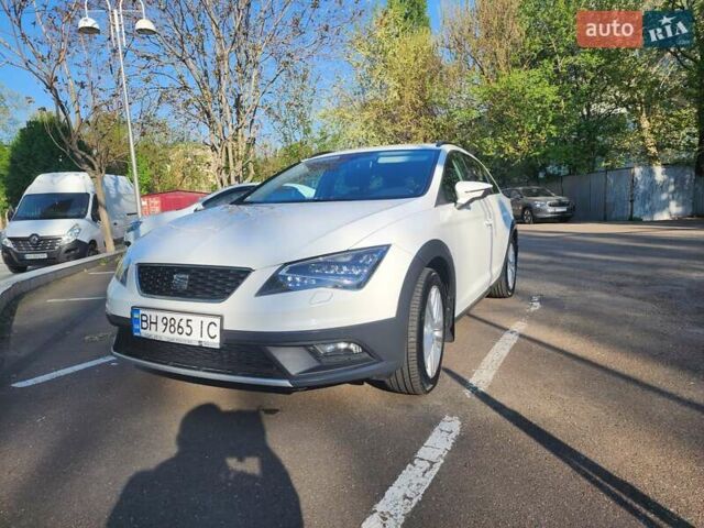Белый Сеат Леон, объемом двигателя 1.97 л и пробегом 79 тыс. км за 17900 $, фото 2 на Automoto.ua