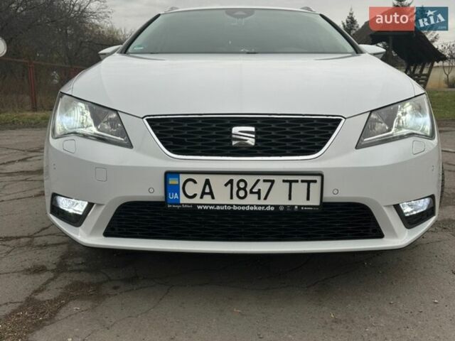 Белый Сеат Леон, объемом двигателя 1.6 л и пробегом 216 тыс. км за 11300 $, фото 1 на Automoto.ua