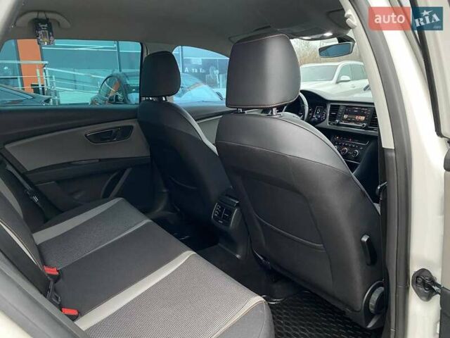 Білий Сеат Leon, об'ємом двигуна 1.97 л та пробігом 168 тис. км за 13500 $, фото 24 на Automoto.ua