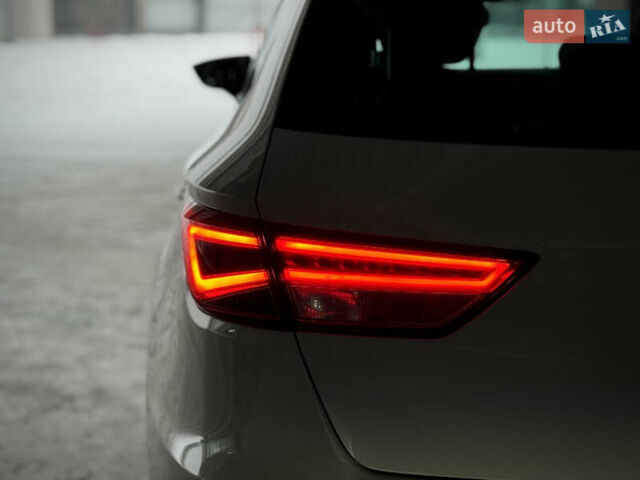 Белый Сеат Леон, объемом двигателя 1.4 л и пробегом 109 тыс. км за 14300 $, фото 87 на Automoto.ua