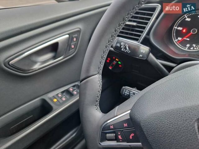 Білий Сеат Leon, об'ємом двигуна 2 л та пробігом 229 тис. км за 11900 $, фото 61 на Automoto.ua