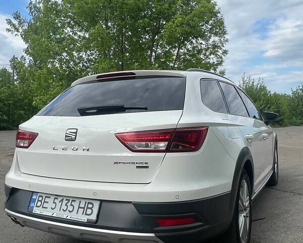 Білий Сеат Leon, об'ємом двигуна 1.97 л та пробігом 204 тис. км за 16700 $, фото 3 на Automoto.ua