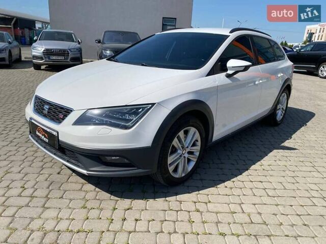 Білий Сеат Leon, об'ємом двигуна 1.97 л та пробігом 168 тис. км за 12900 $, фото 2 на Automoto.ua