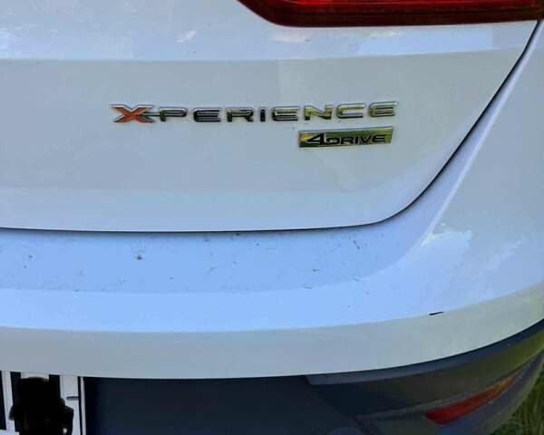 Білий Сеат Leon, об'ємом двигуна 1.97 л та пробігом 198 тис. км за 11500 $, фото 5 на Automoto.ua