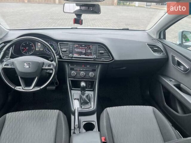 Білий Сеат Leon, об'ємом двигуна 1.6 л та пробігом 249 тис. км за 11300 $, фото 13 на Automoto.ua