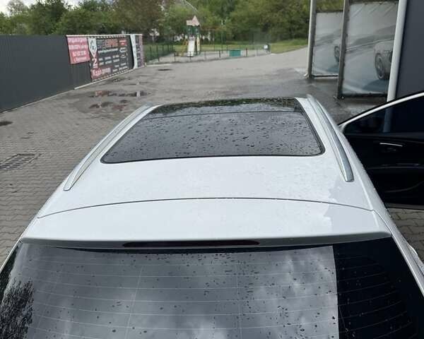 Білий Сеат Leon, об'ємом двигуна 1.2 л та пробігом 119 тис. км за 12400 $, фото 6 на Automoto.ua