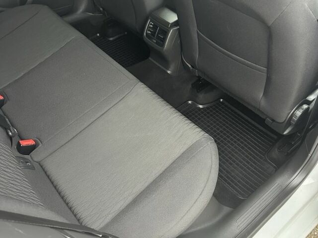 Белый Сеат Леон, объемом двигателя 1.6 л и пробегом 216 тыс. км за 11500 $, фото 10 на Automoto.ua