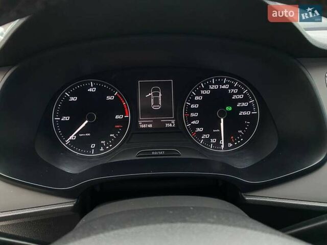 Білий Сеат Leon, об'ємом двигуна 1.97 л та пробігом 168 тис. км за 13500 $, фото 15 на Automoto.ua