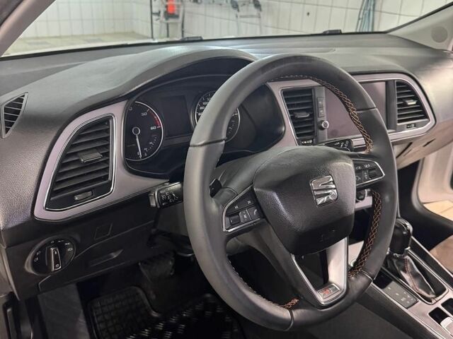 Білий Сеат Leon, об'ємом двигуна 1.97 л та пробігом 211 тис. км за 13700 $, фото 16 на Automoto.ua