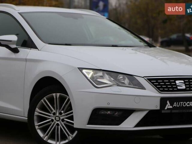 Білий Сеат Leon, об'ємом двигуна 1.97 л та пробігом 162 тис. км за 16200 $, фото 3 на Automoto.ua