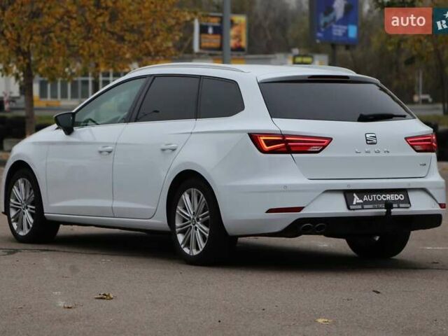 Білий Сеат Leon, об'ємом двигуна 1.97 л та пробігом 162 тис. км за 16200 $, фото 4 на Automoto.ua