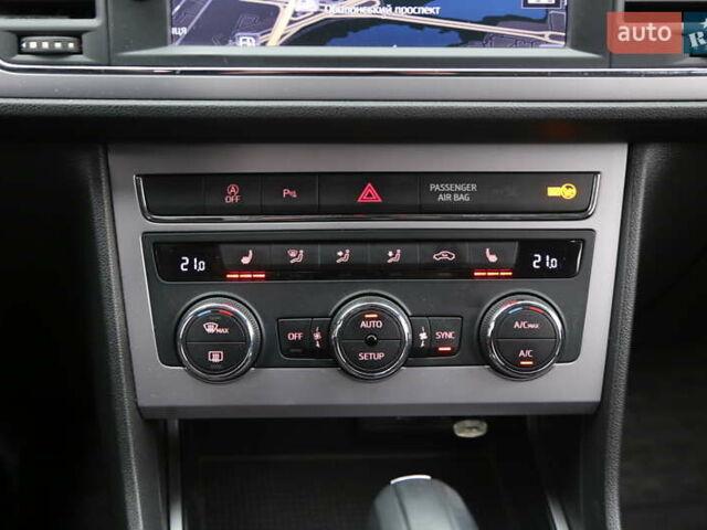 Білий Сеат Leon, об'ємом двигуна 1.97 л та пробігом 162 тис. км за 16200 $, фото 19 на Automoto.ua