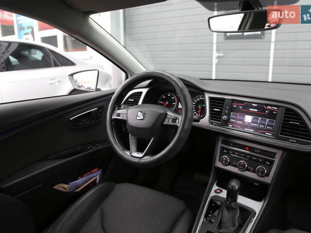 Білий Сеат Leon, об'ємом двигуна 1.97 л та пробігом 162 тис. км за 16200 $, фото 12 на Automoto.ua