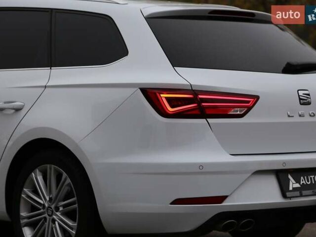 Білий Сеат Leon, об'ємом двигуна 1.97 л та пробігом 162 тис. км за 16200 $, фото 7 на Automoto.ua