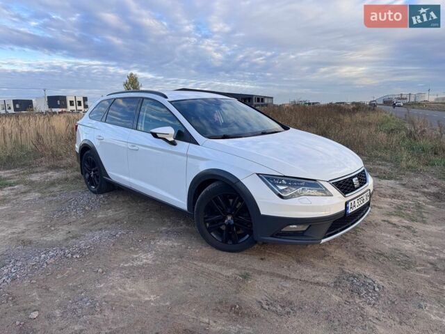 Білий Сеат Leon, об'ємом двигуна 1.97 л та пробігом 277 тис. км за 13500 $, фото 5 на Automoto.ua